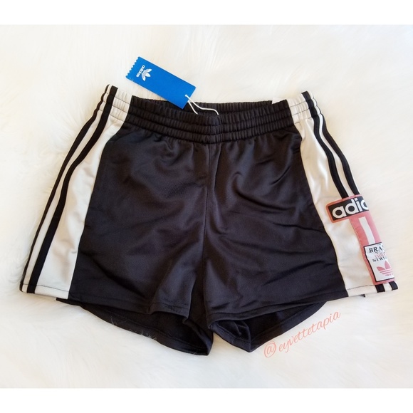 New Adidas Originals Shorts - Picture 5 of 7